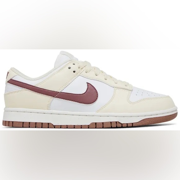 Nike Athletic Shoes in Cream and Maroon - Picture 4 of 5